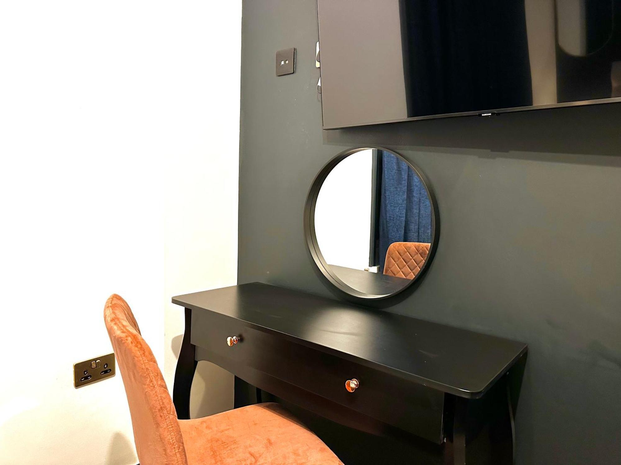 G Eighty Four Aparthotel ลอนดอน ภายนอก รูปภาพ
